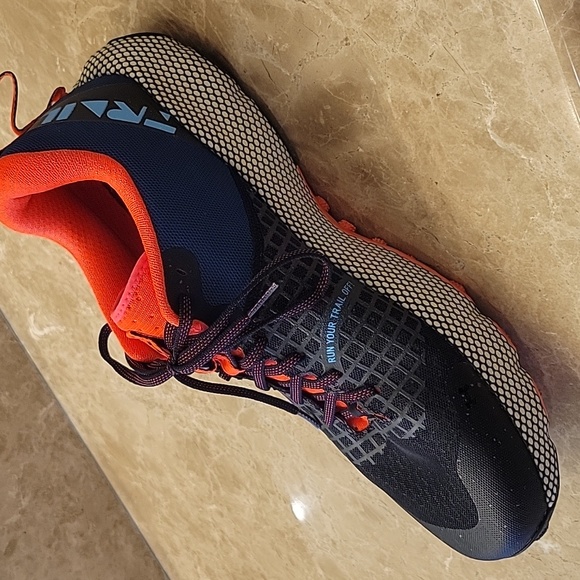 *Under Armour Unisex HOVR™ Ridge Trail Running Shoes, M14/W15.5 - Picture 9 of 16